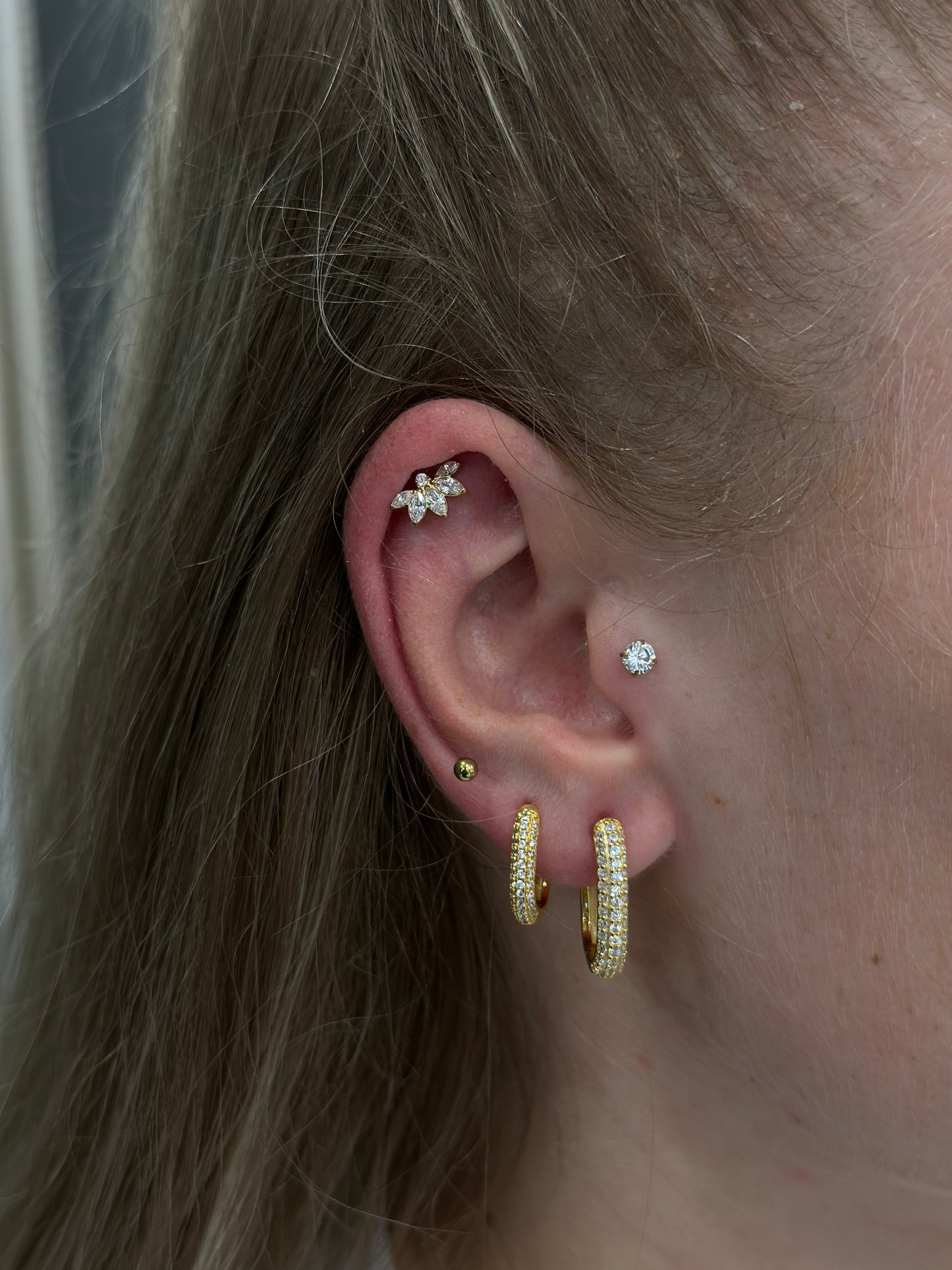 Titanium 5 Marquise & crystal labret