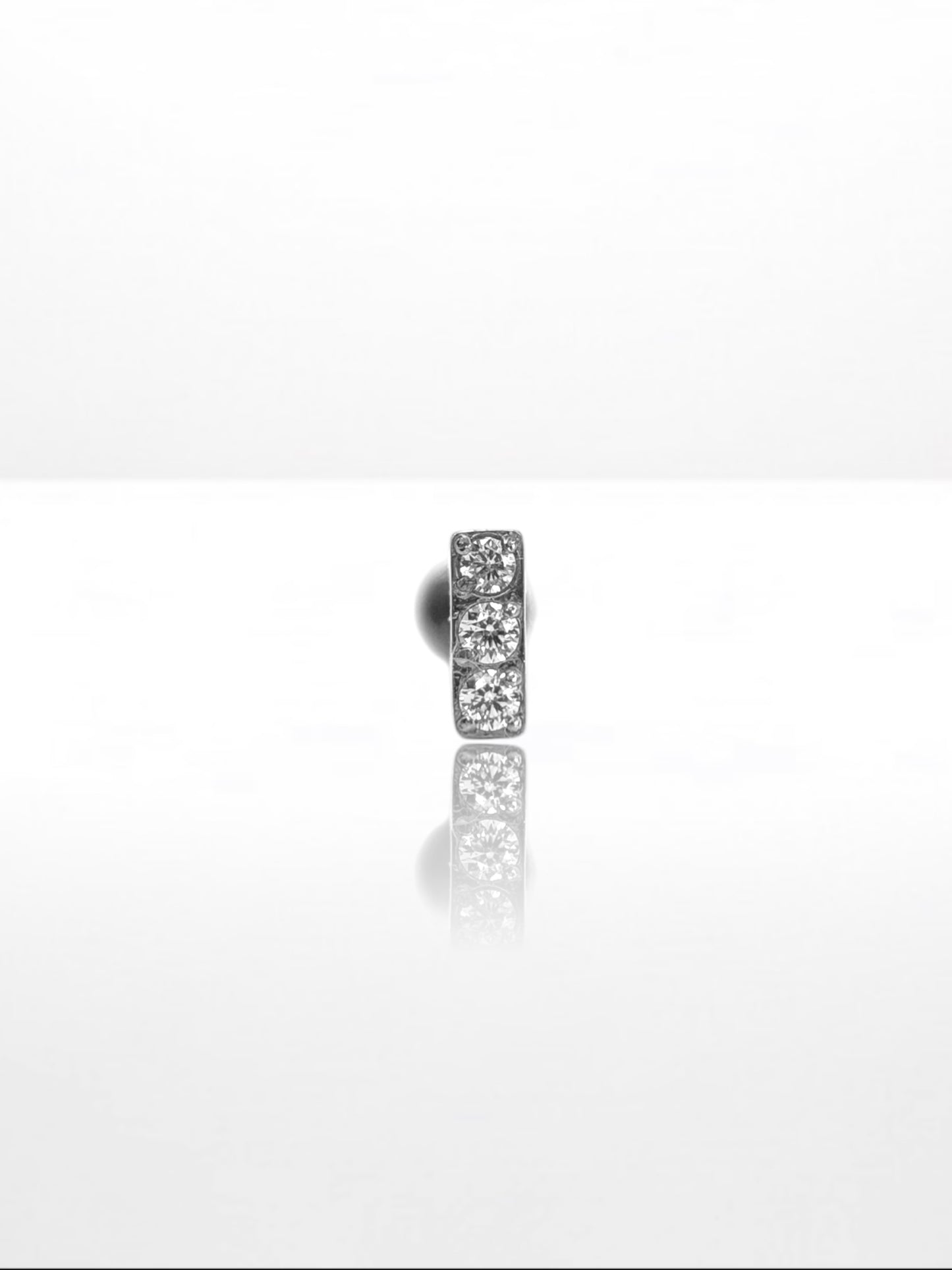 Titanium Mini Zircona Bar labret