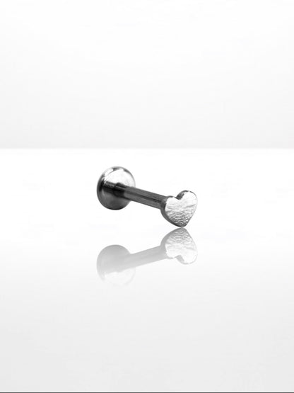 Titanium Simple Hearth labret